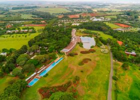 Vista da Fazenda Boa Vista, condomínio de luxo em Porto Feliz com natureza, arquitetura e estrutura exclusiva.