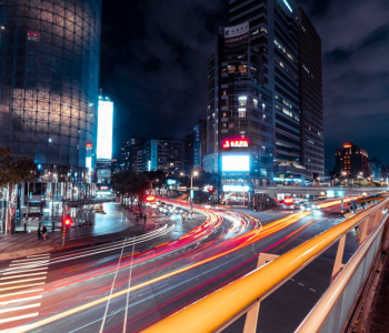 Segurança no Transporte Urbano: Desafios e o Papel do 27 Táxi