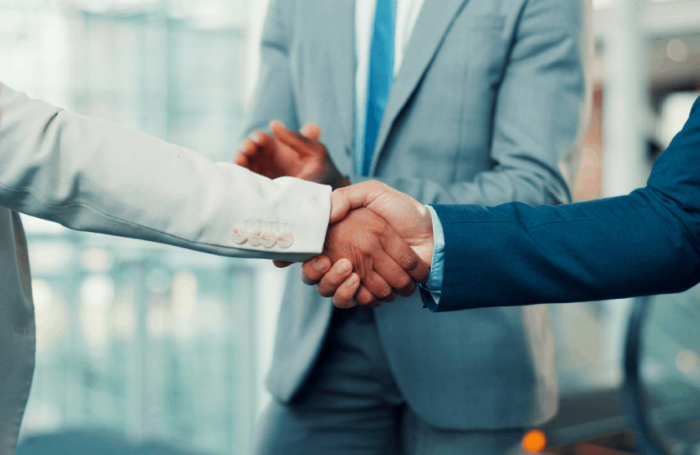 Especialista explica como melhorar resultados com prospecção B2B estratégica.