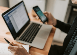 Uso corporativo do WhatsApp em ambiente de trabalho